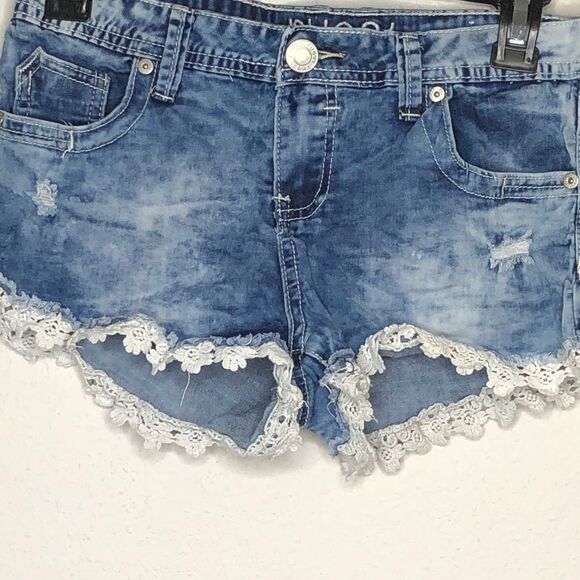 Rue 21 Denim‎ Shorts - Picture 2 of 9